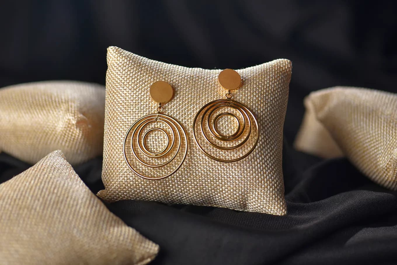 Rings of Gold