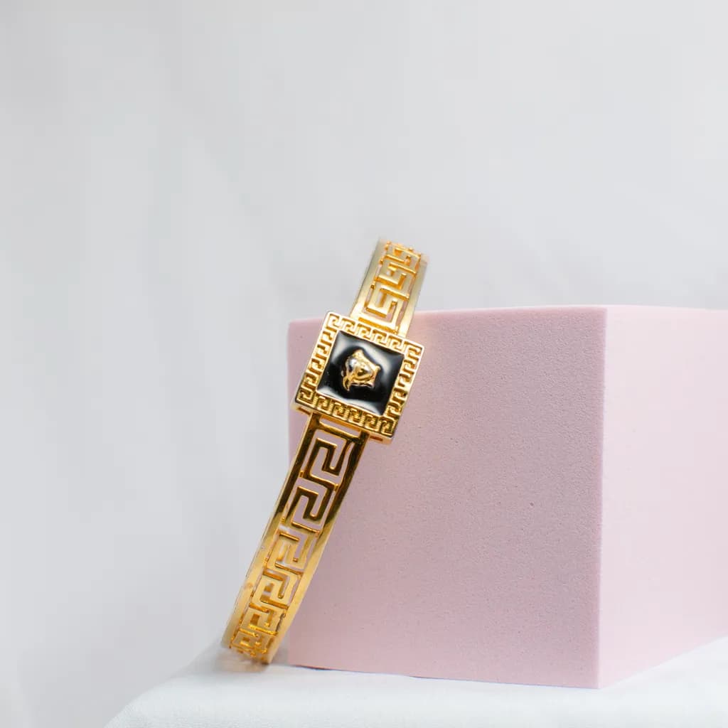 Labyrinth Silver Bangle