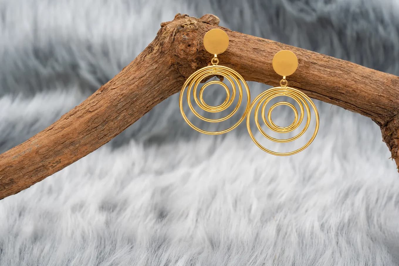 Rings of Gold