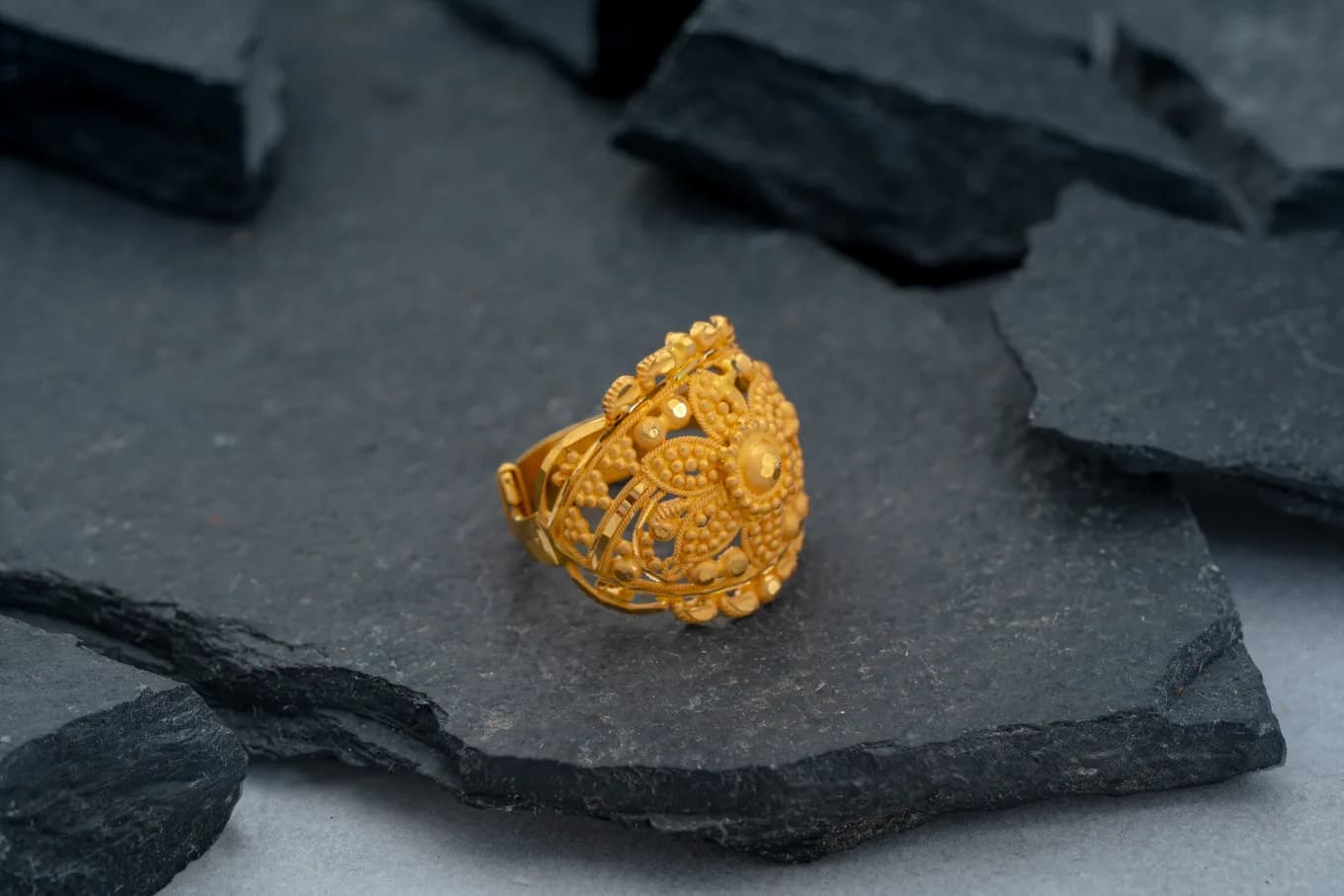 Traditional Gold Floral Ring