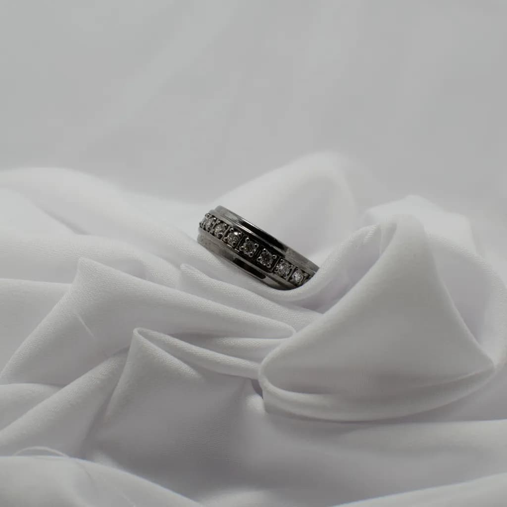 Zirconian Band Ring