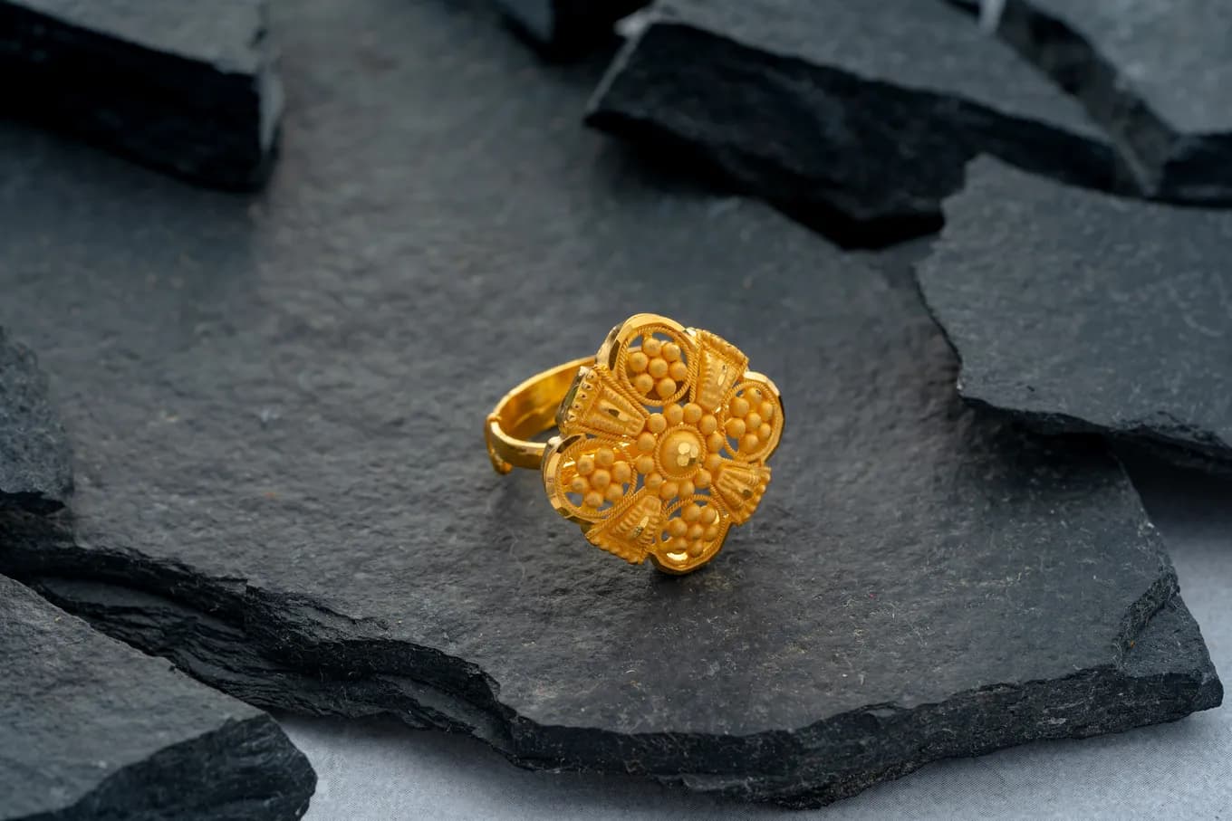 Golden Flower Ring for Women