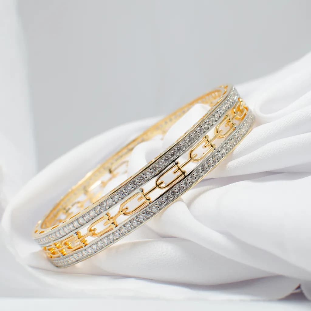 Zircon Studded Silver Bangle