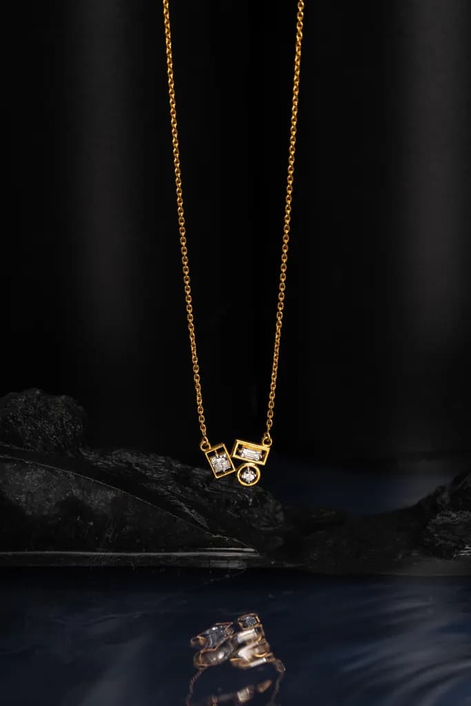 TRIO HARMONY (18K WITH NATURAL DIAMONDS)