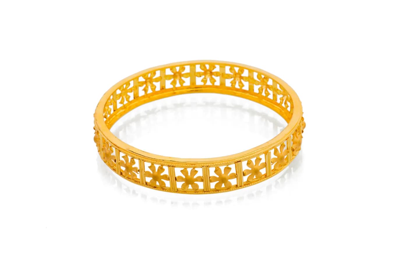 GOLDEN FLORAL BANGLE