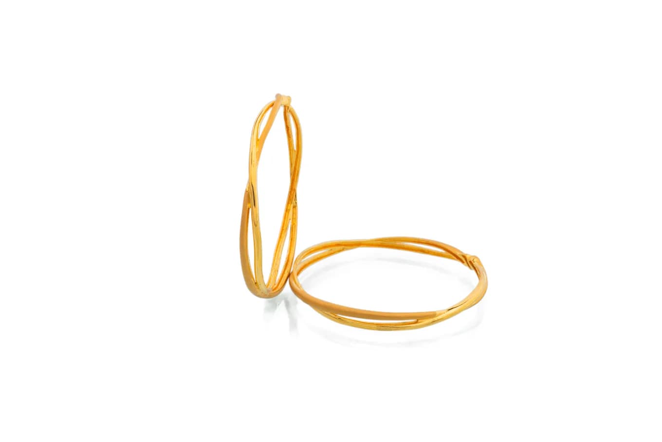 GORGEOUS MINIMALIST GOLD BANGLE (1 PIECE)