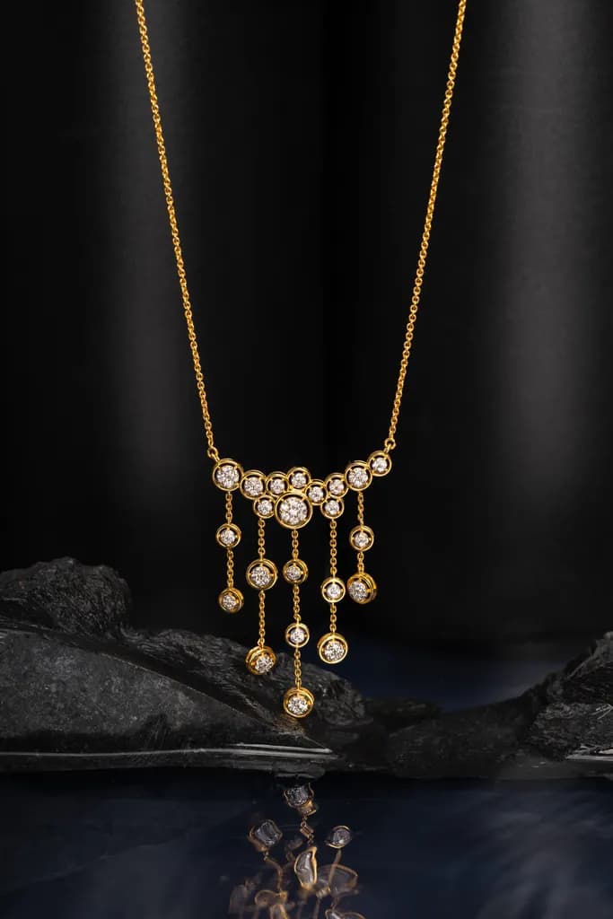 DIAMOND RAIN (18K WITH NATURAL DIAMONDS)