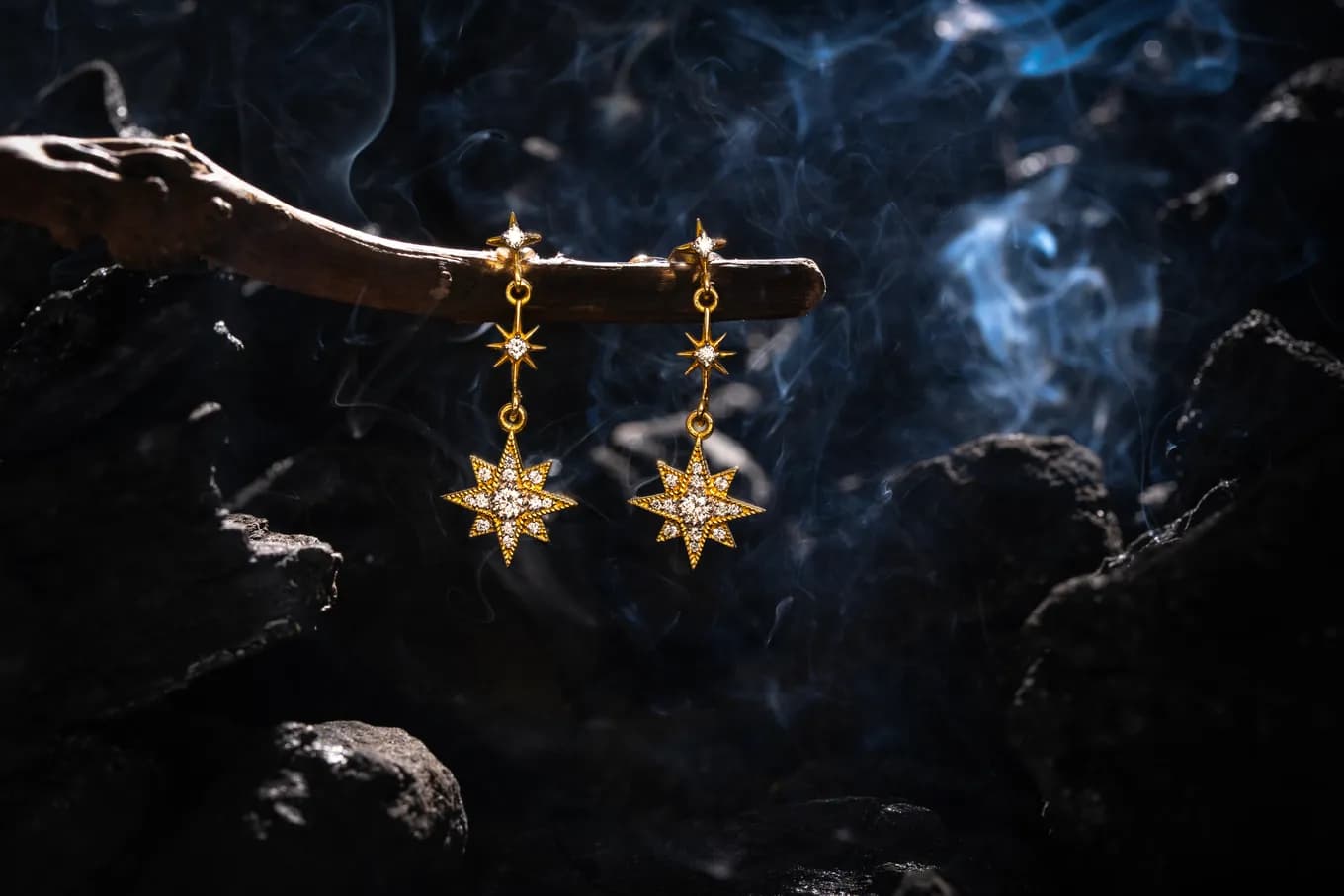 CELESTIAL BEAUTY DIAMOND EARRING(18K WITH NATURAL DIAMONDS)