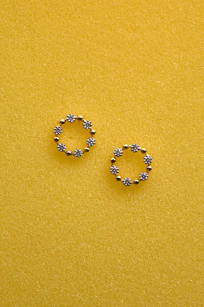 WREATHS OF DIAMOND STUD(18K WITH NATURAL DIAMONDS)