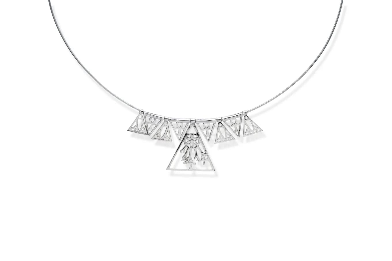 MINIMALIST SILVER NECKLACE