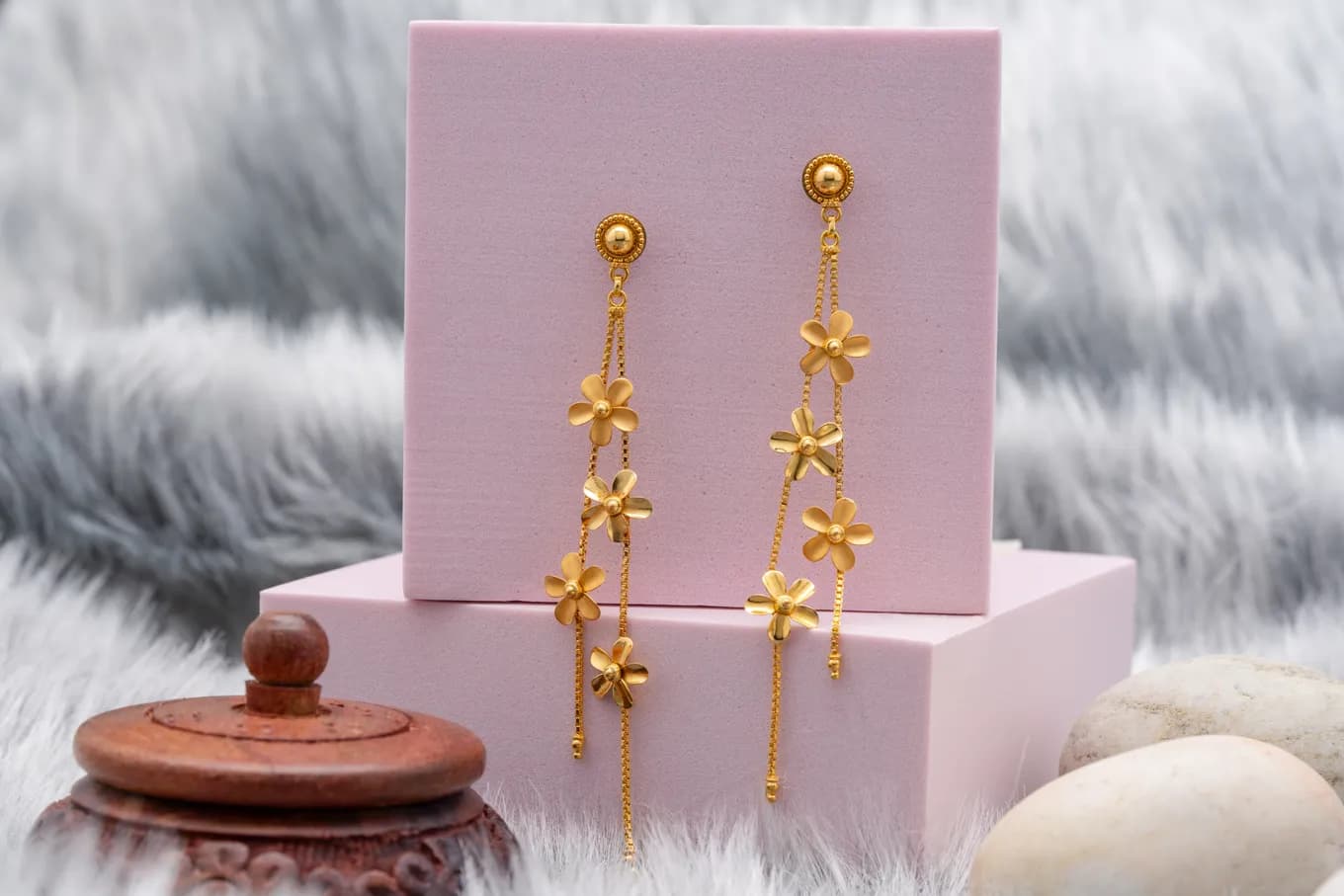 Dazzling Floral Delight Earrings