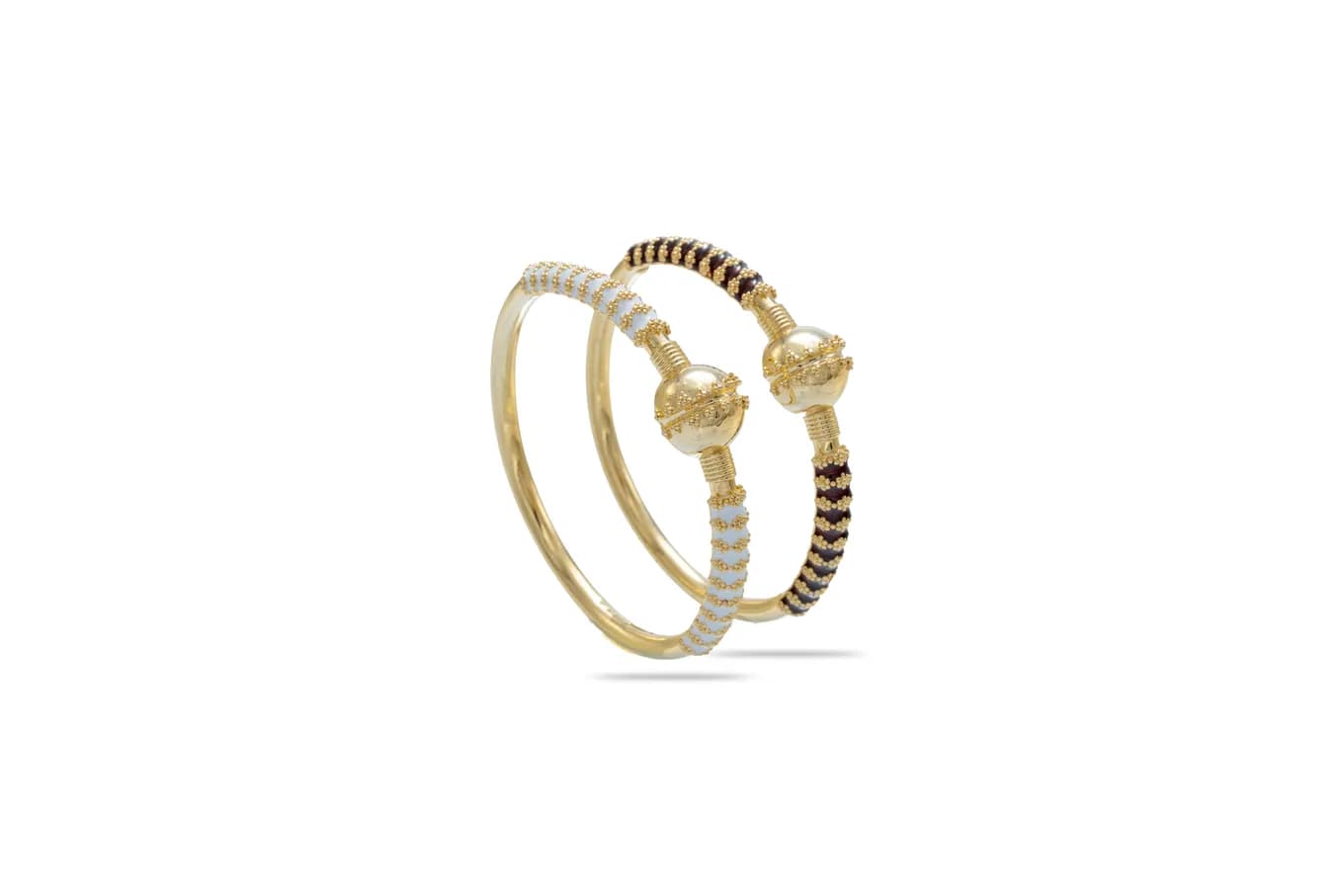 SERENE TRADITIONAL SILVER BANGLE