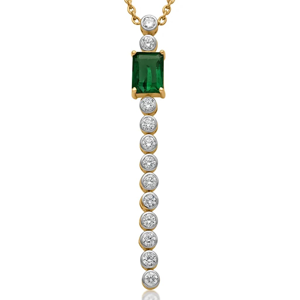 GREEN ENVY DIAMOND PENDANT(18K WITH NATURAL DIAMONDS)