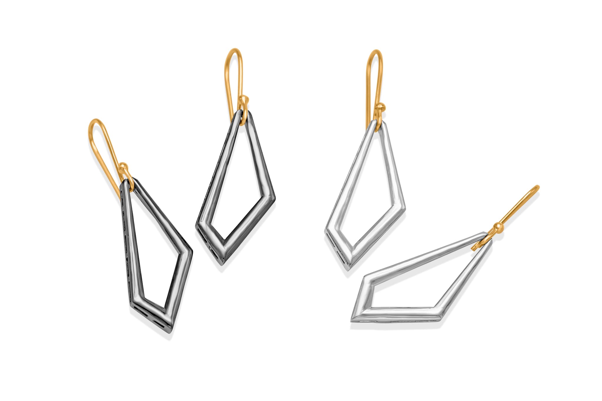 SIMPLE SILVER EARRINGS