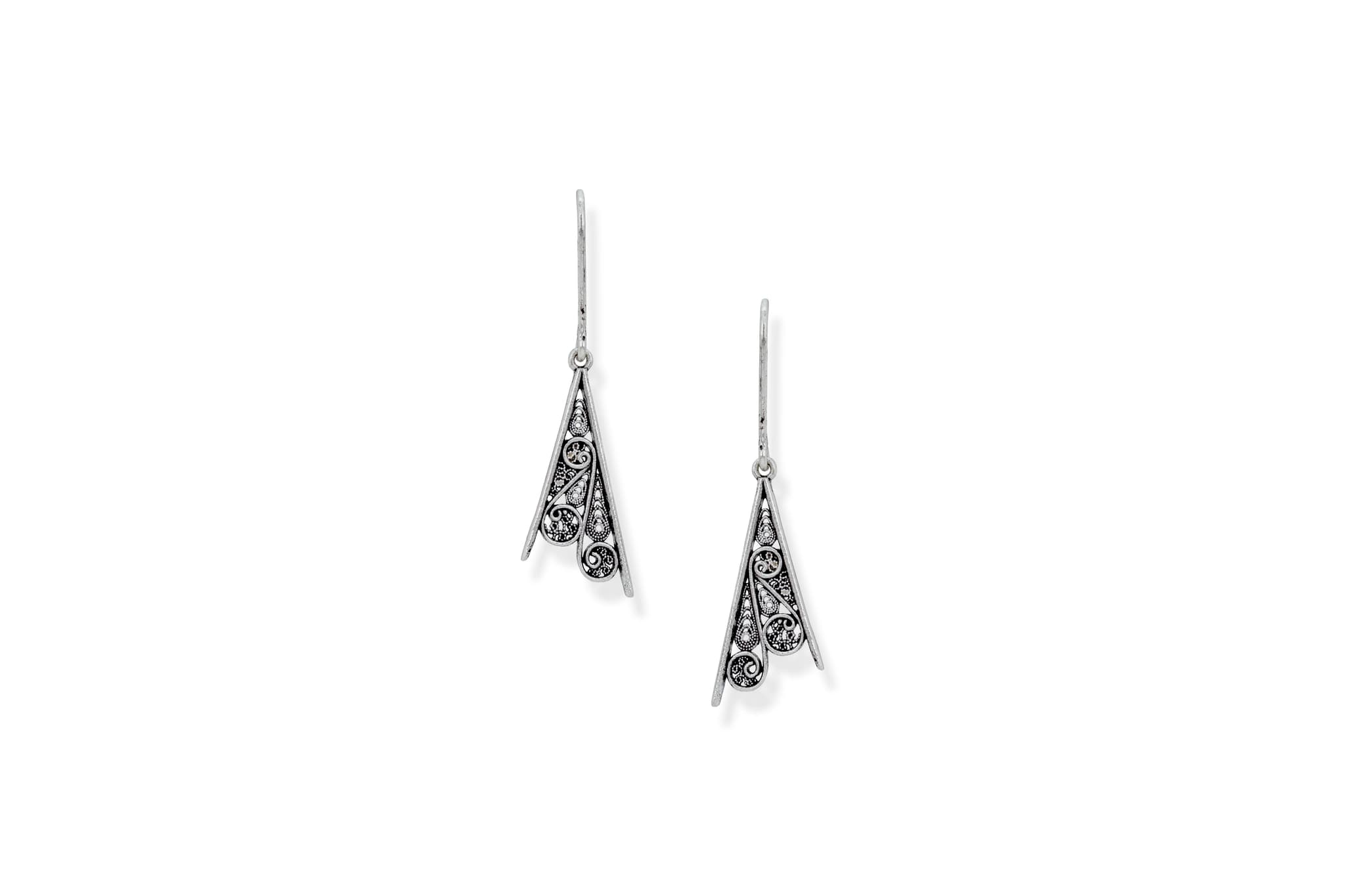 SILVERY BEAUTY DROP EARRINGS