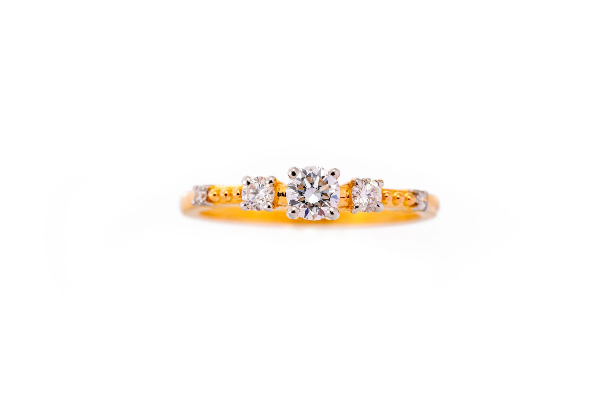 AGELESS DIAMOND RING(18K WITH LAB GROWN DIAMONDS)