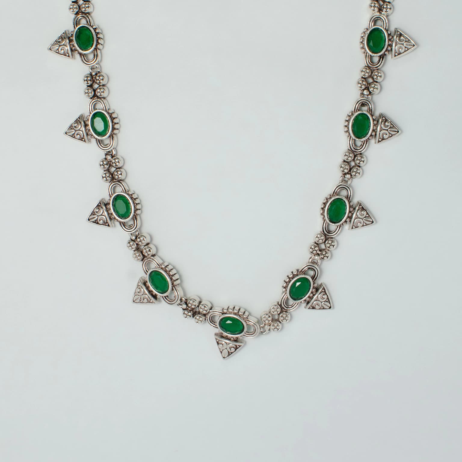 CLASSIC SILVER NECKLACE SET