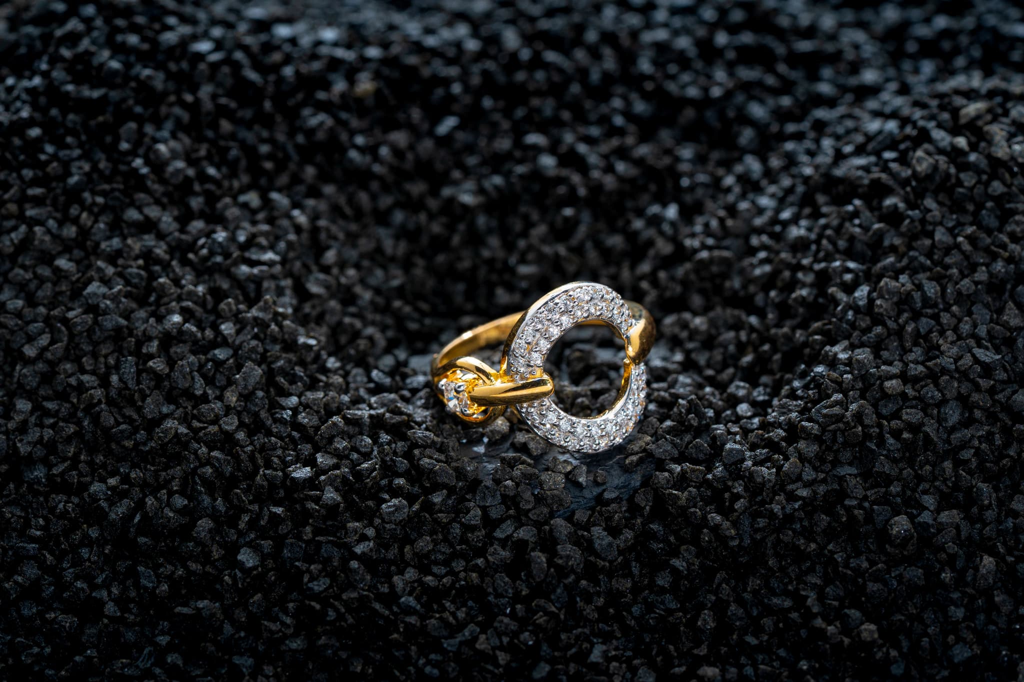 STUNNING DIAMOND SPHERE RING (14K WITH NATURAL DIAMONDS)