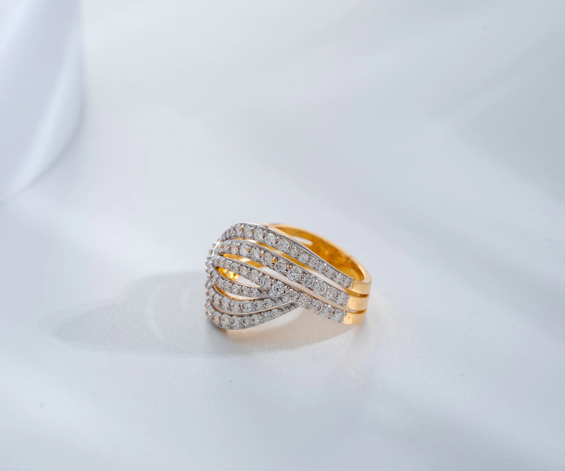 BEDAZZLED DIAMOND RING(18K WITH NATURAL DIAMONDS)