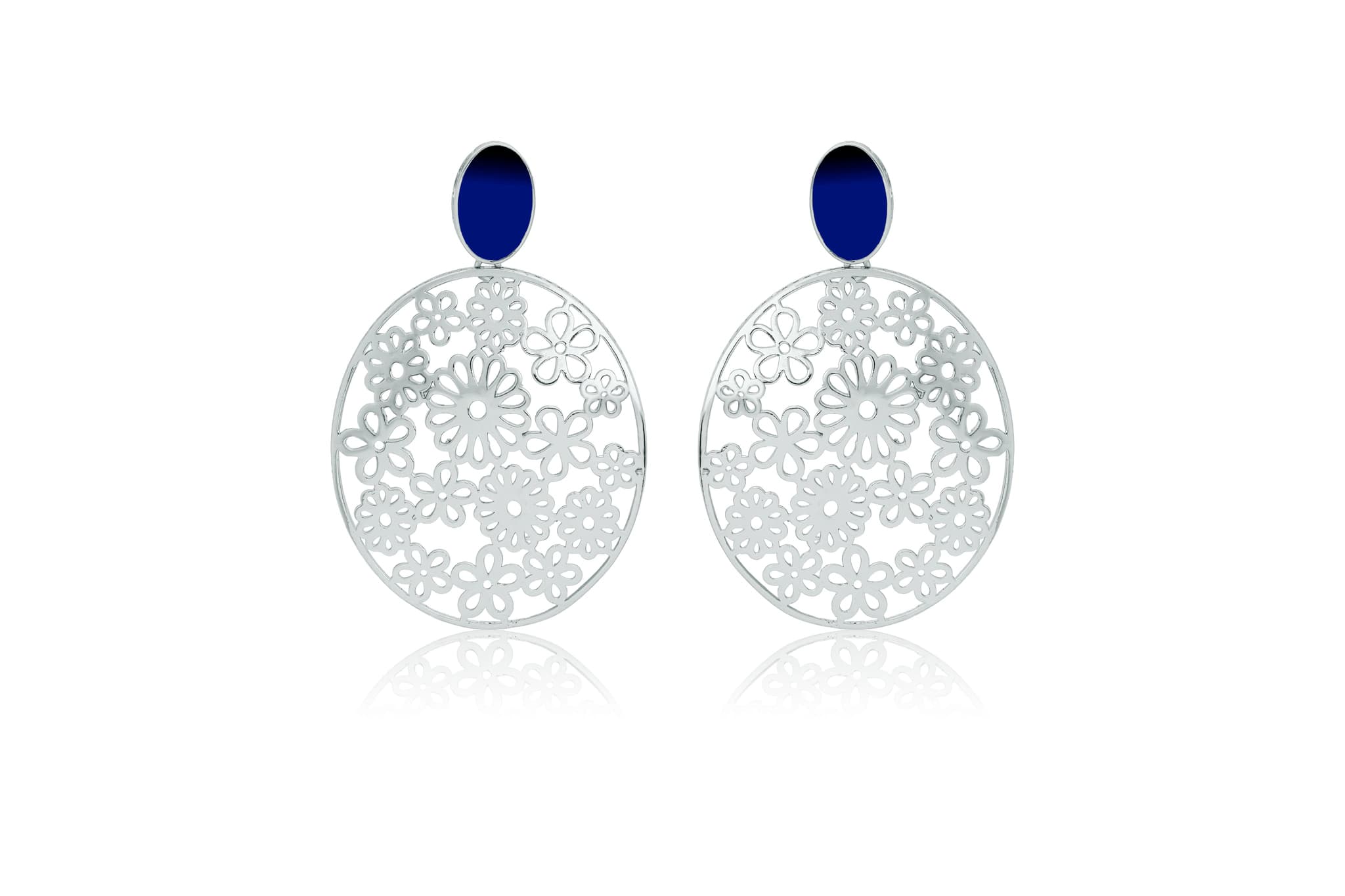 SILVER FLOWER CIRCLE EARRINGS