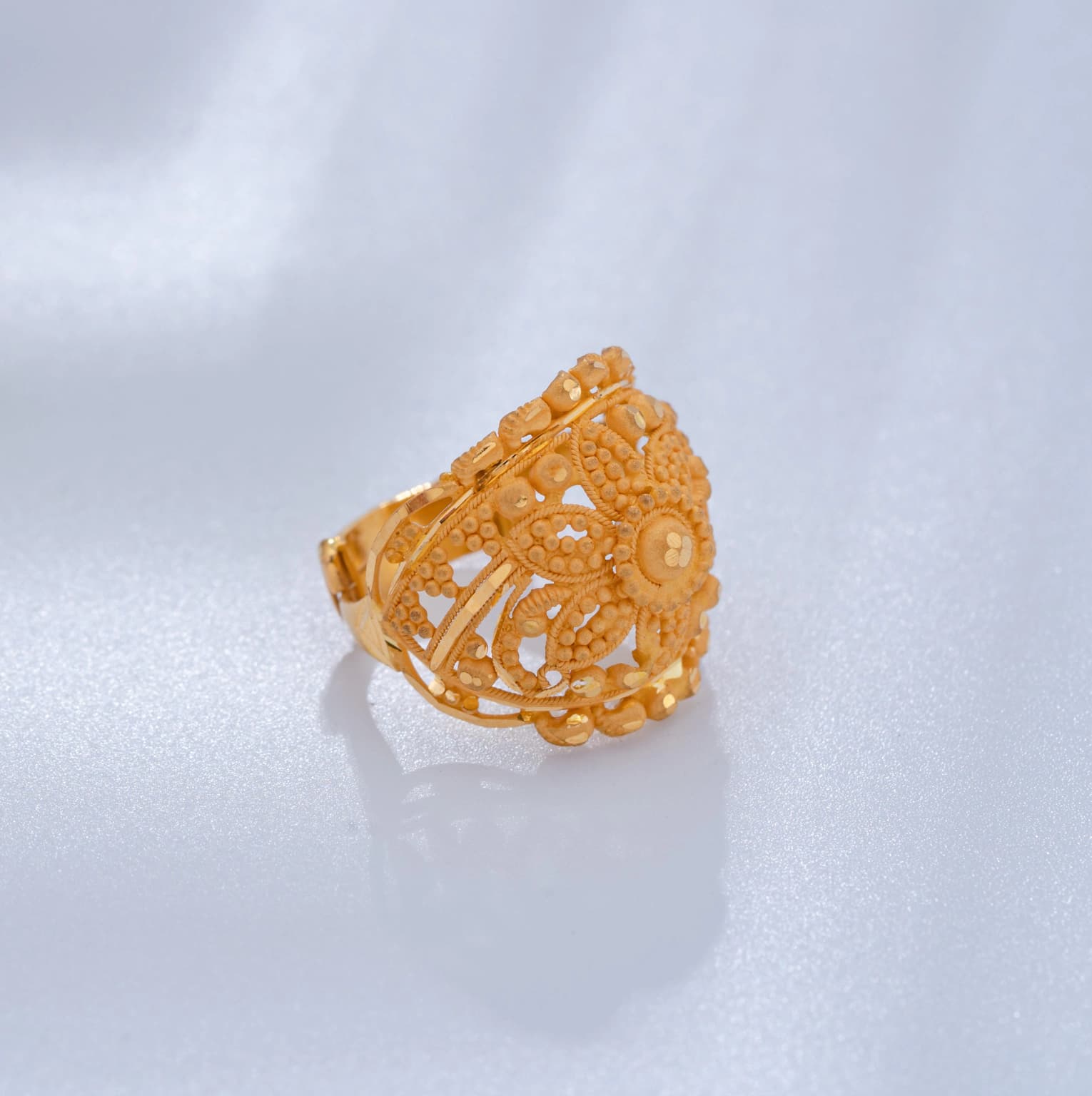 Traditional Gold Floral Ring