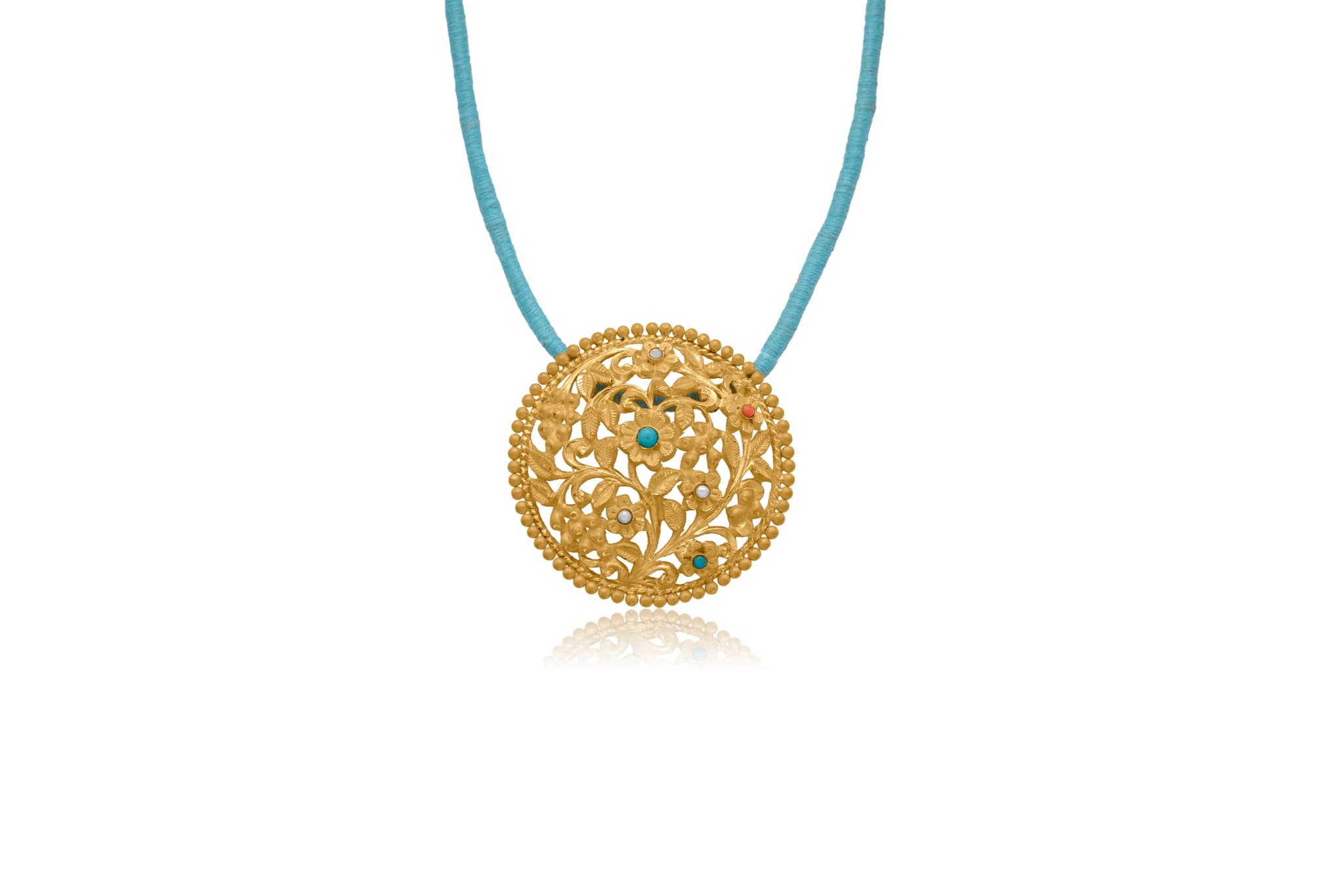 NEELPHOOL GOLD PENDANT