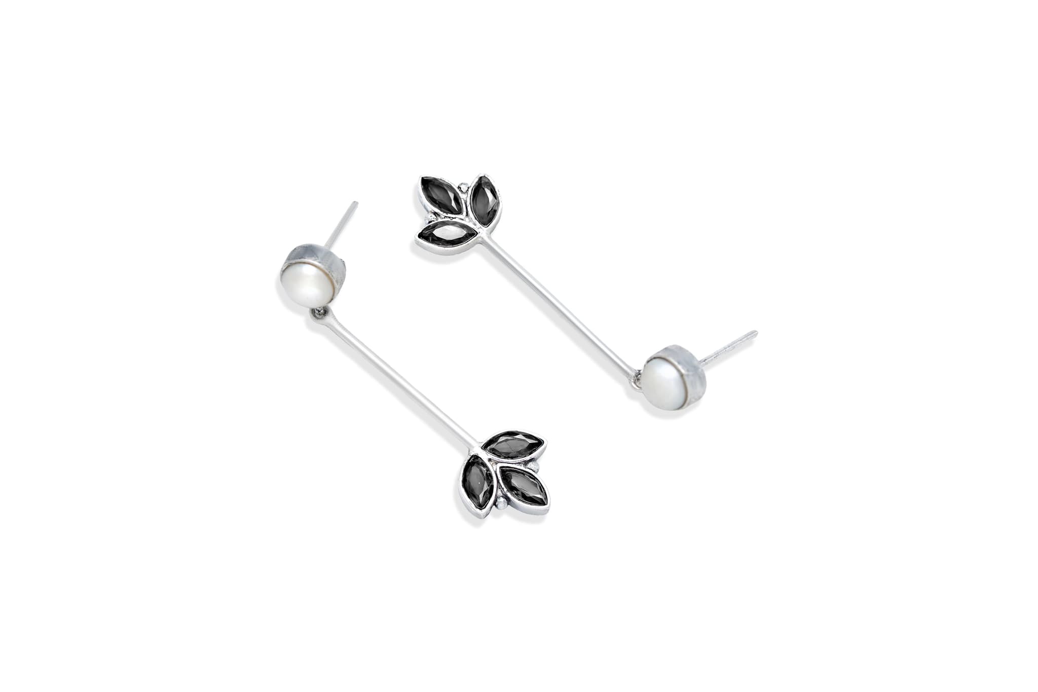 SILVER FLORA DROP EARRINGS