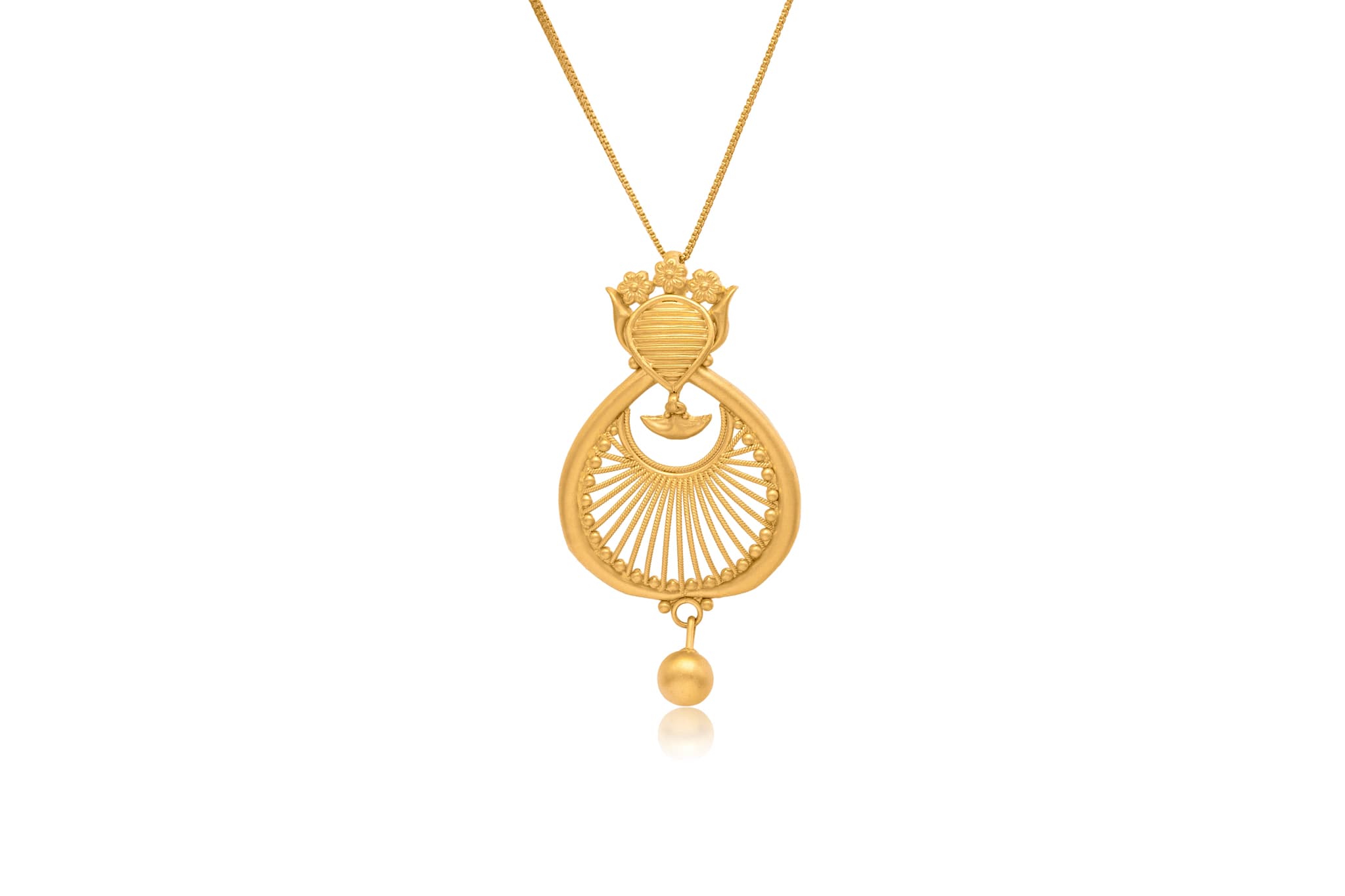 ORNATE 22K GOLD PENDANT