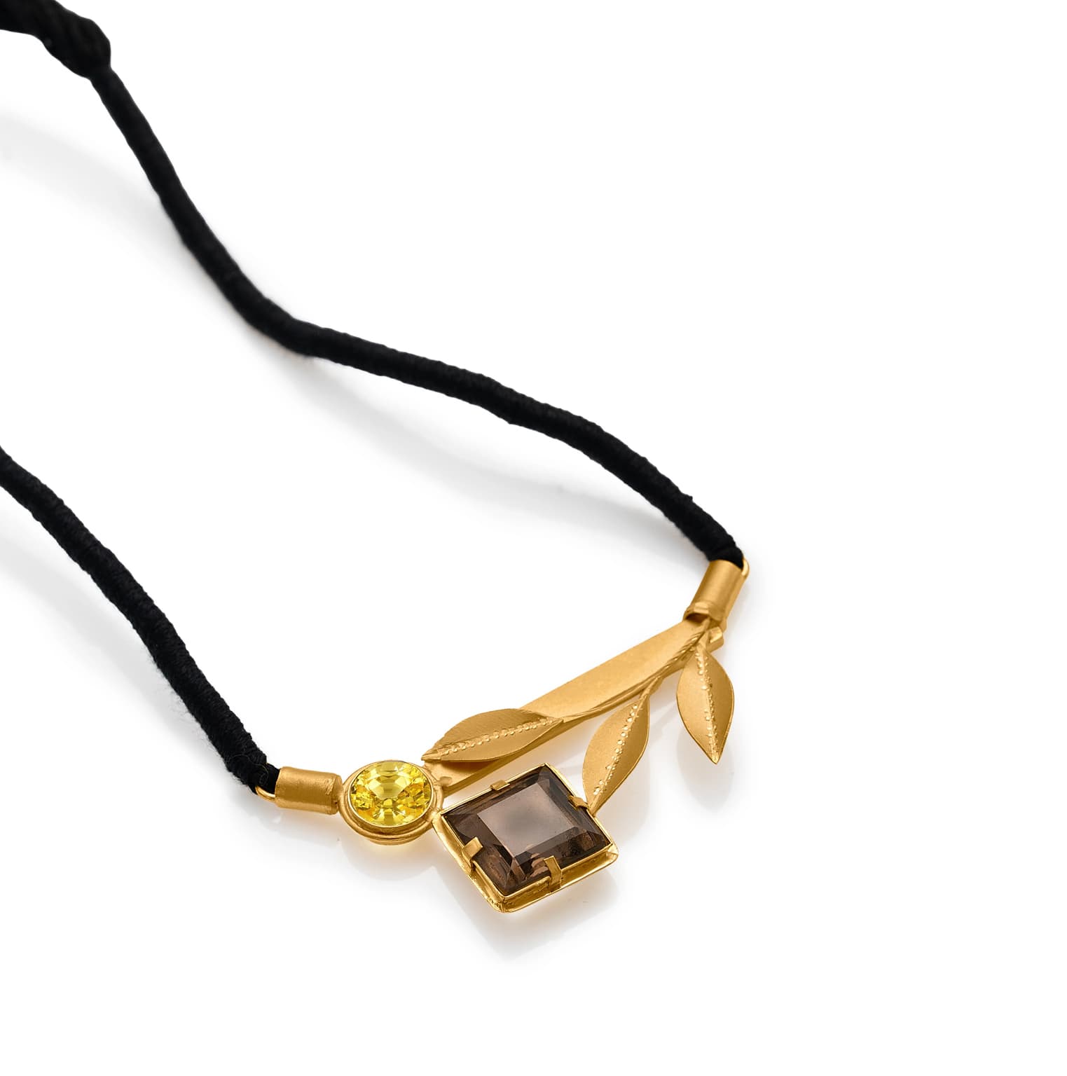 GOLDEN VINE NECKLACE SET