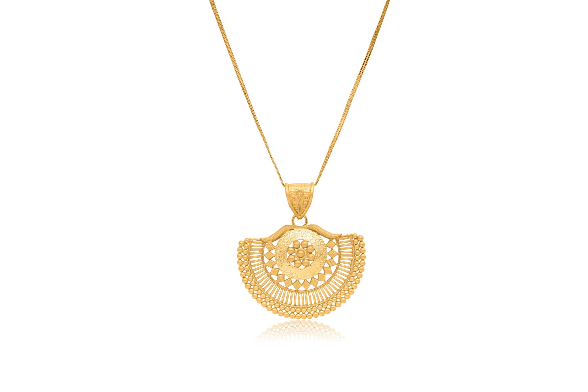 INTRICATE 22K GOLD PENDANT