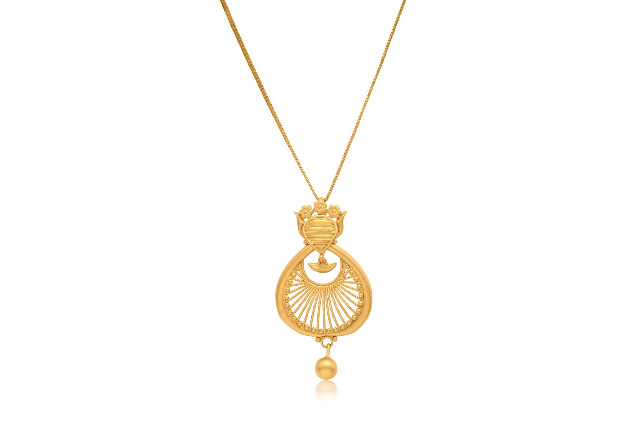 ORNATE 22K GOLD PENDANT