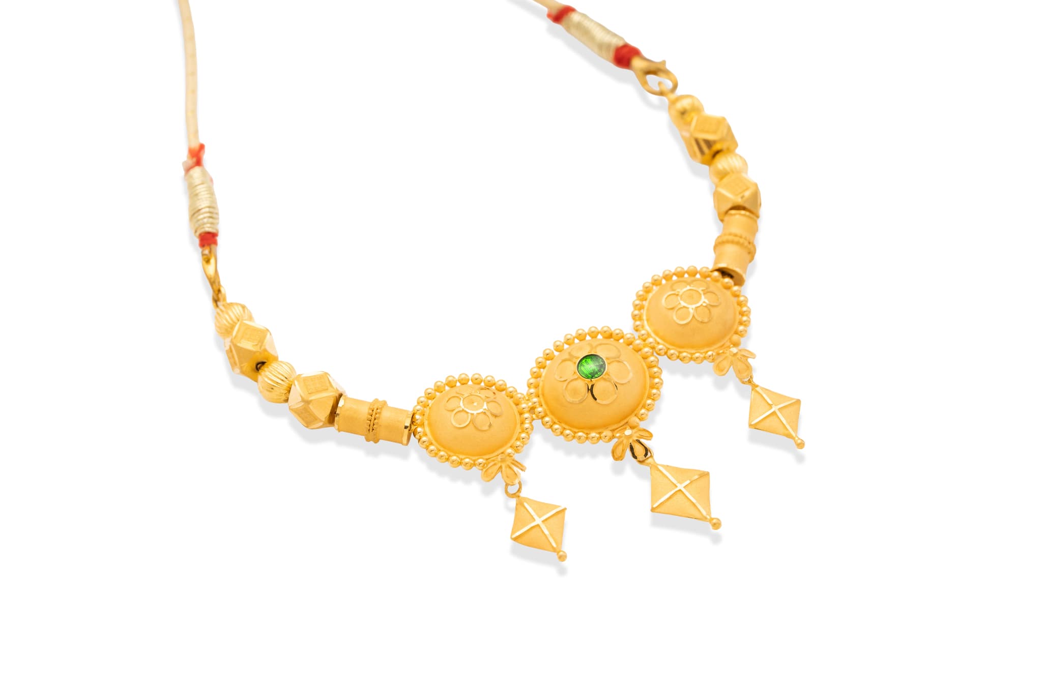 GOLD TRINAYANI NECKLACE
