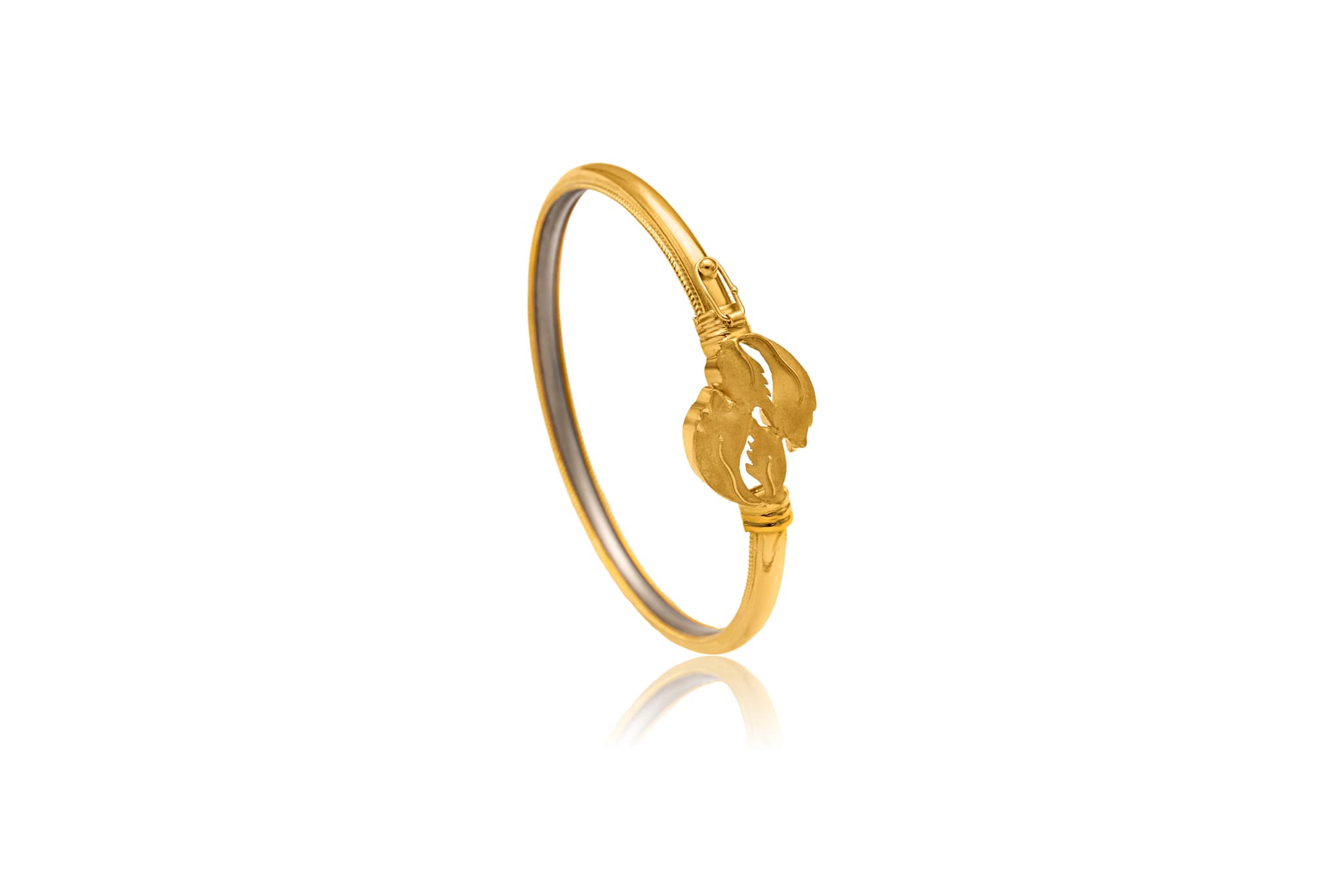 Timeless gold noa bangle – handcrafted gold Bangles & Bracelets (alternate view)