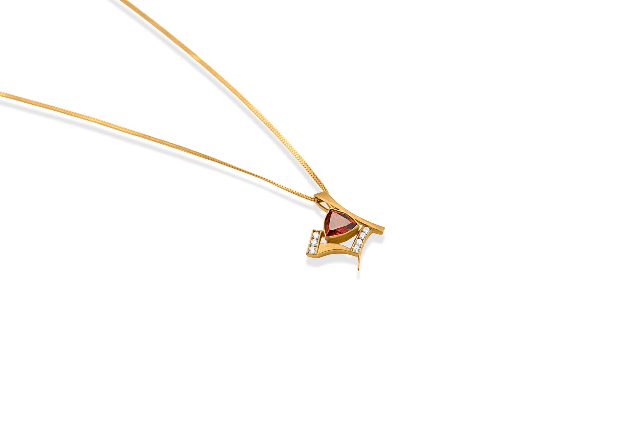 BRIGHT 22K GOLD PENDANT