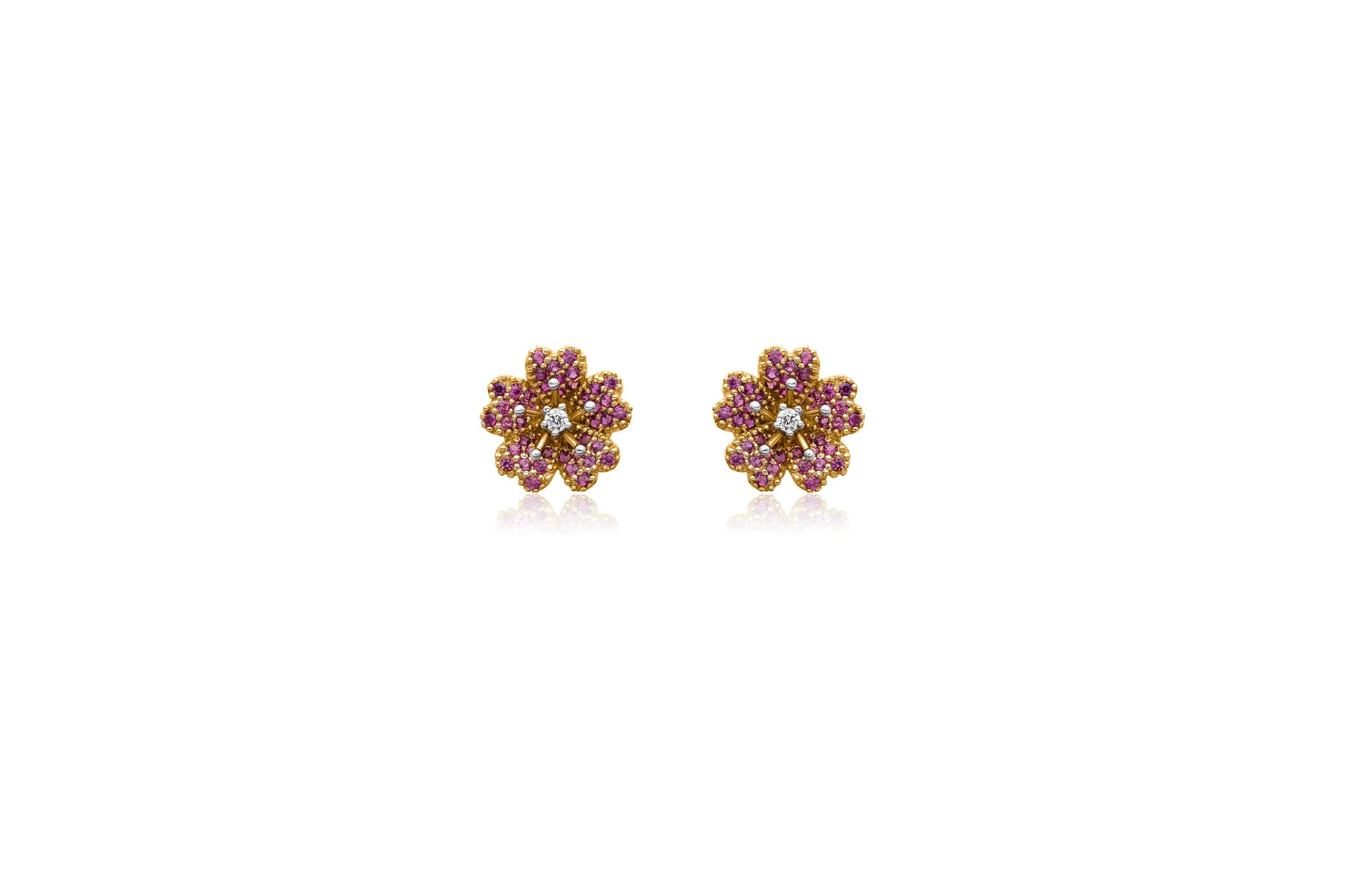 FLORAL RADIANCE DIAMOND STUD EARRINGS  (18K WITH NATURAL DIAMONDS)