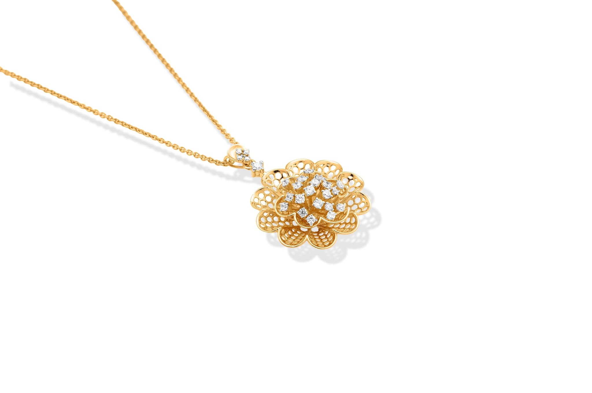 GOLDEN BLOOM DIAMOND PENDANT (18K WITH NATURAL DIAMONDS)