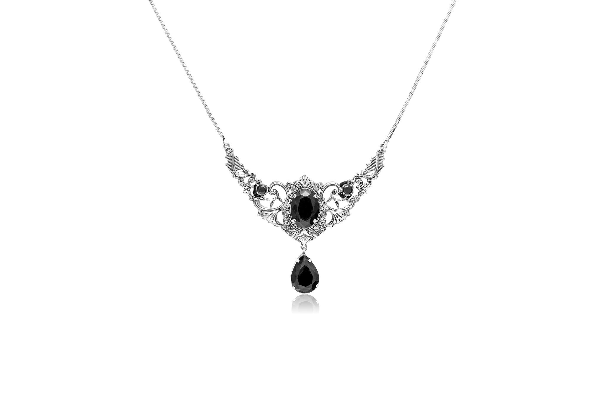 TRIBAL EMBER SILVER NECKLACE