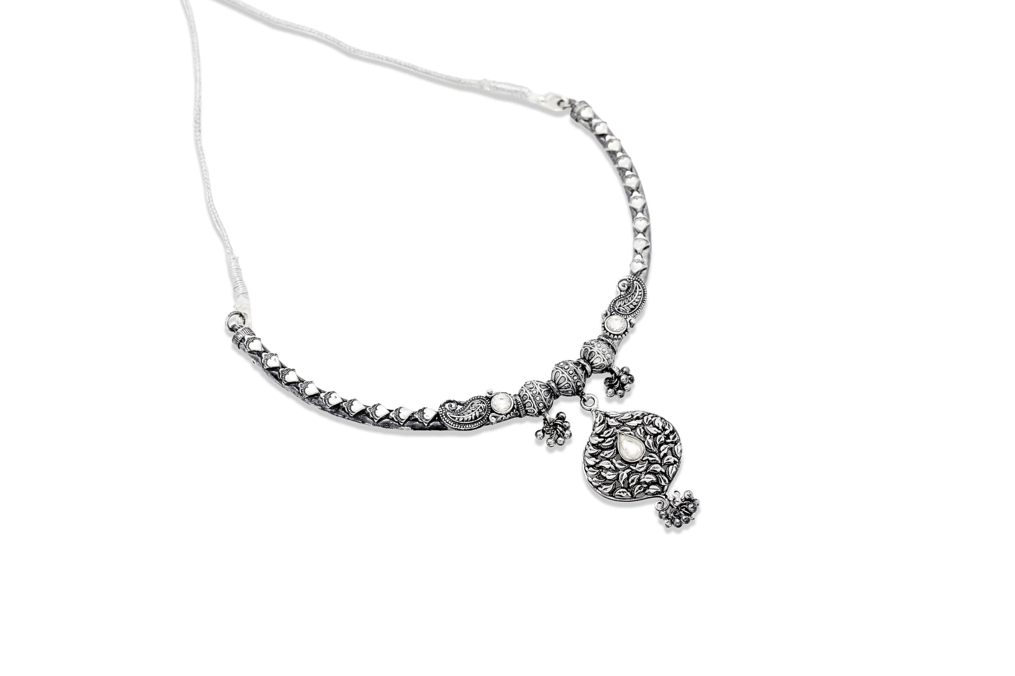 HEART-LINK SILVER NECKLACE