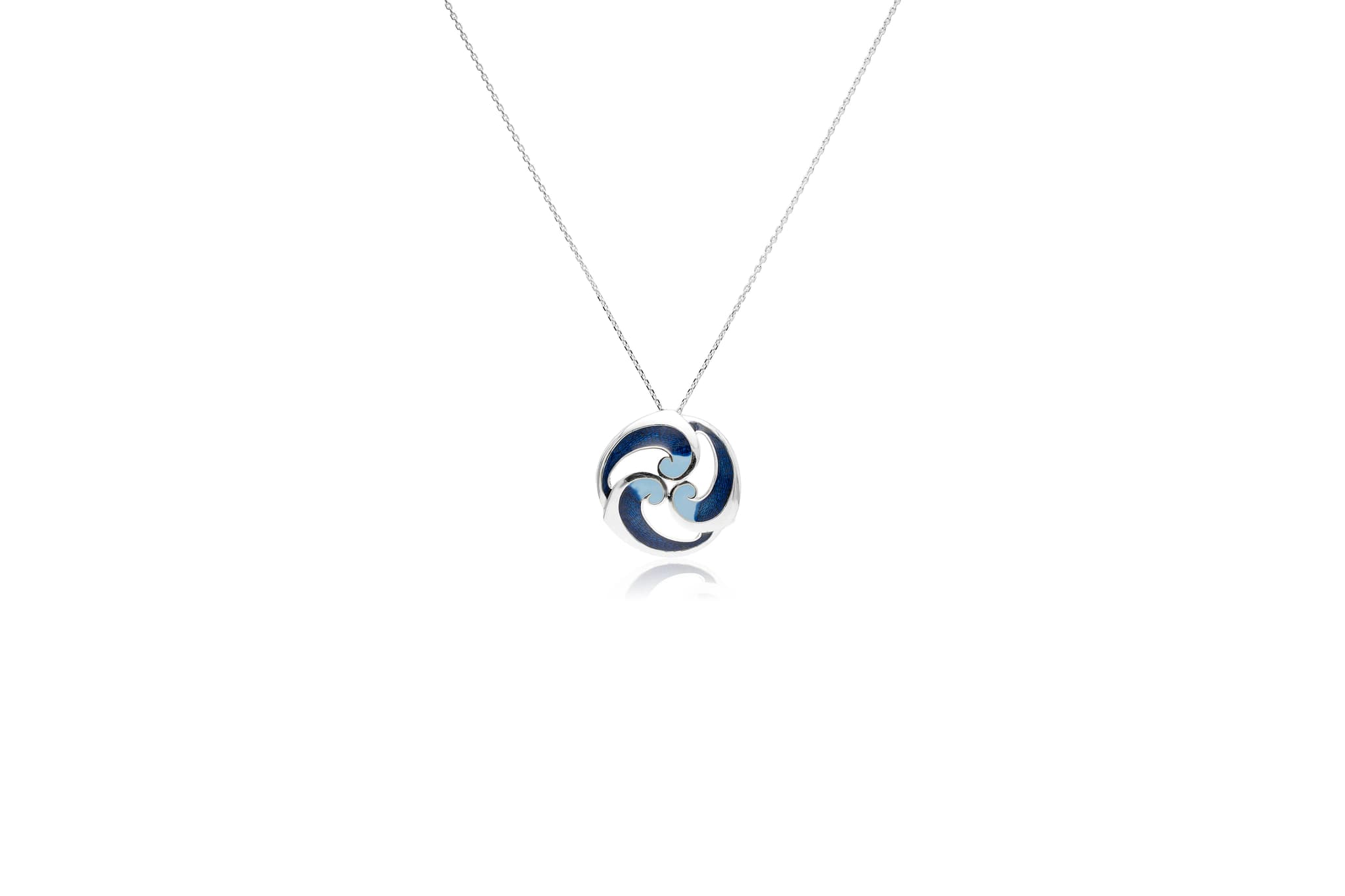 SILVER TRISKELION PENDANT SET