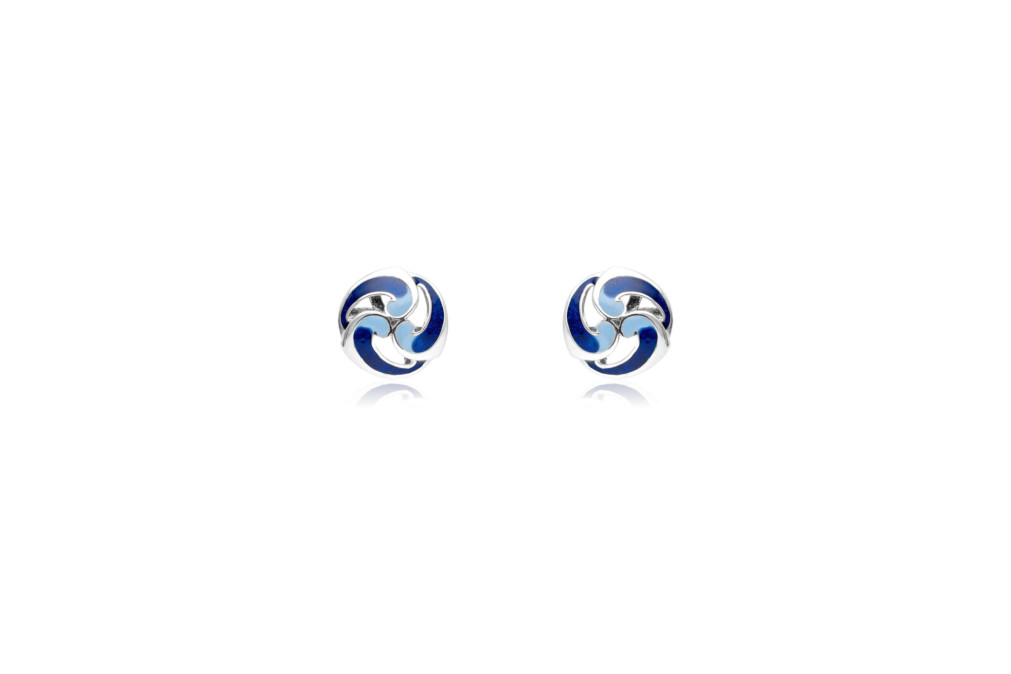 SILVER TRISKELION PENDANT SET