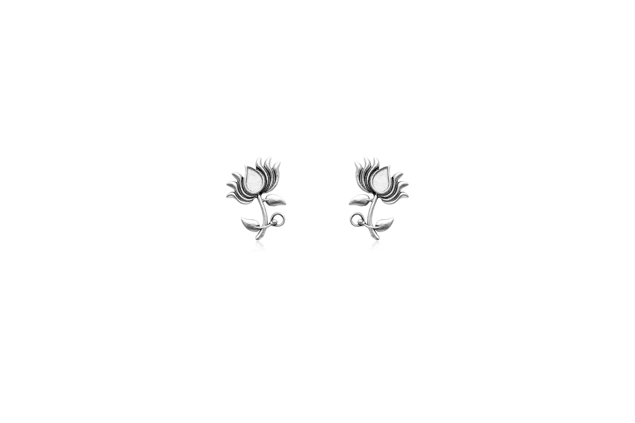 SILVER PADMA PENDANT SET