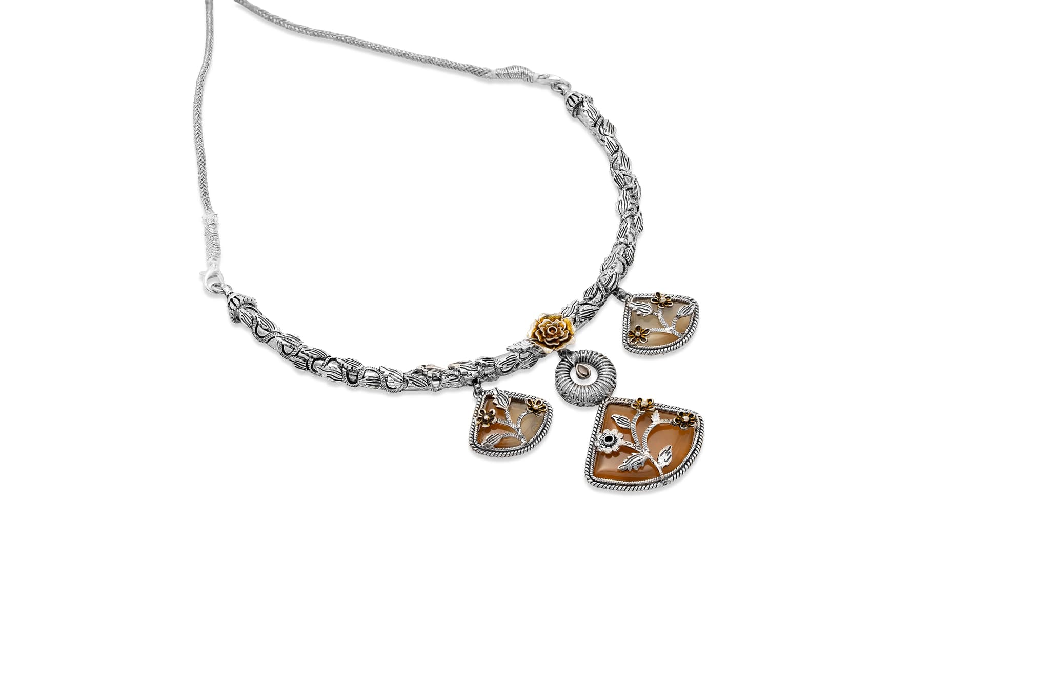 FLORAL GRACE SILVER NECKLACE