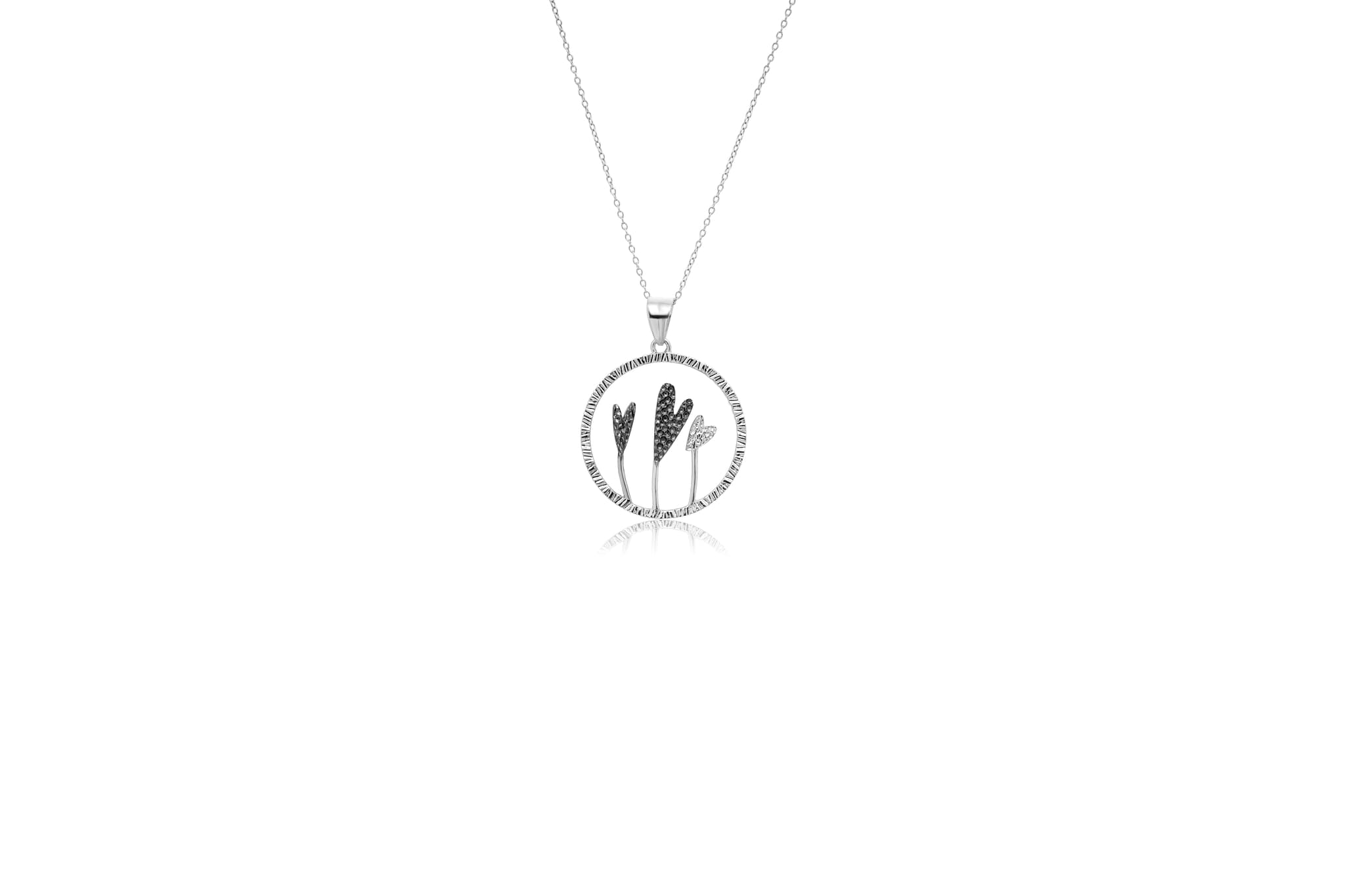 TRIO HERTS SILVER PENDANT