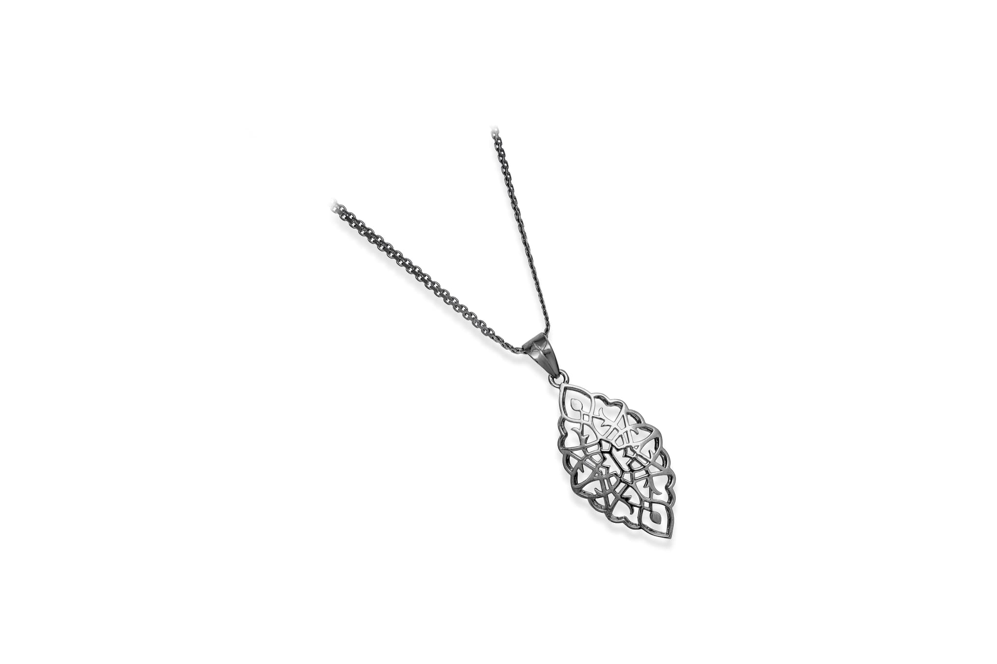 CHARMING SILVER PENDANT