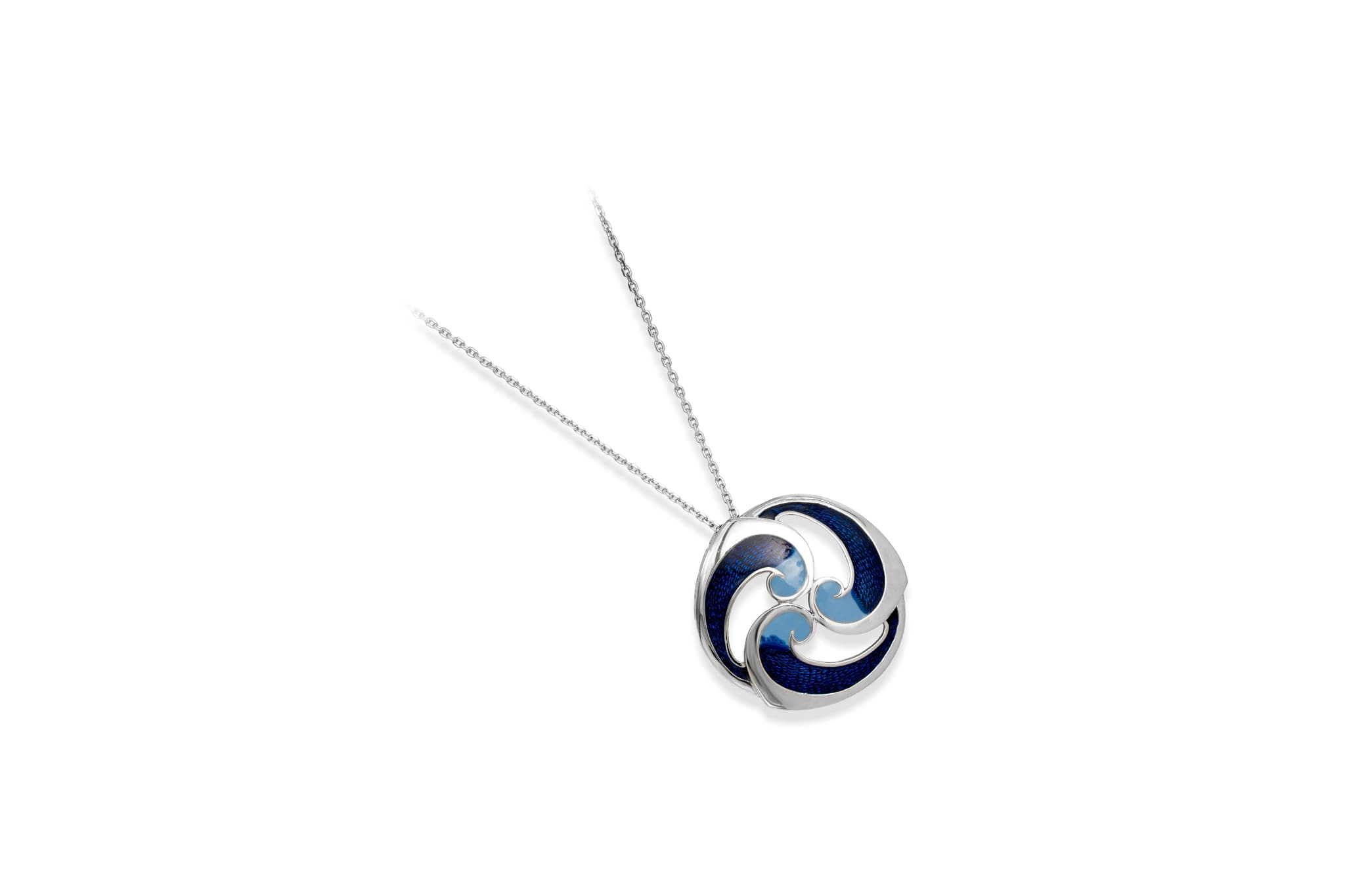 SILVER TRISKELION PENDANT SET