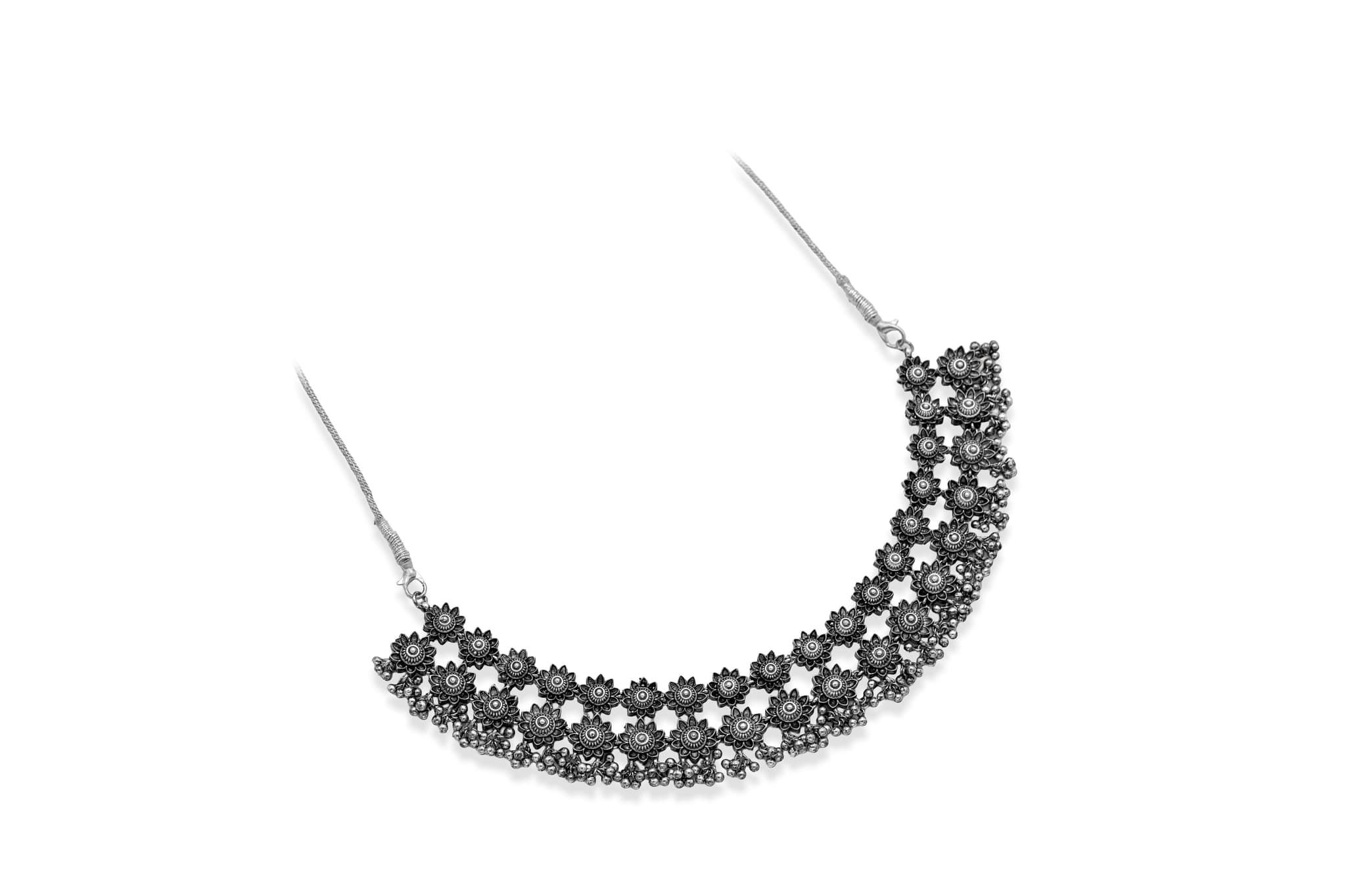 HERITAGE SILVER  NECKLACE