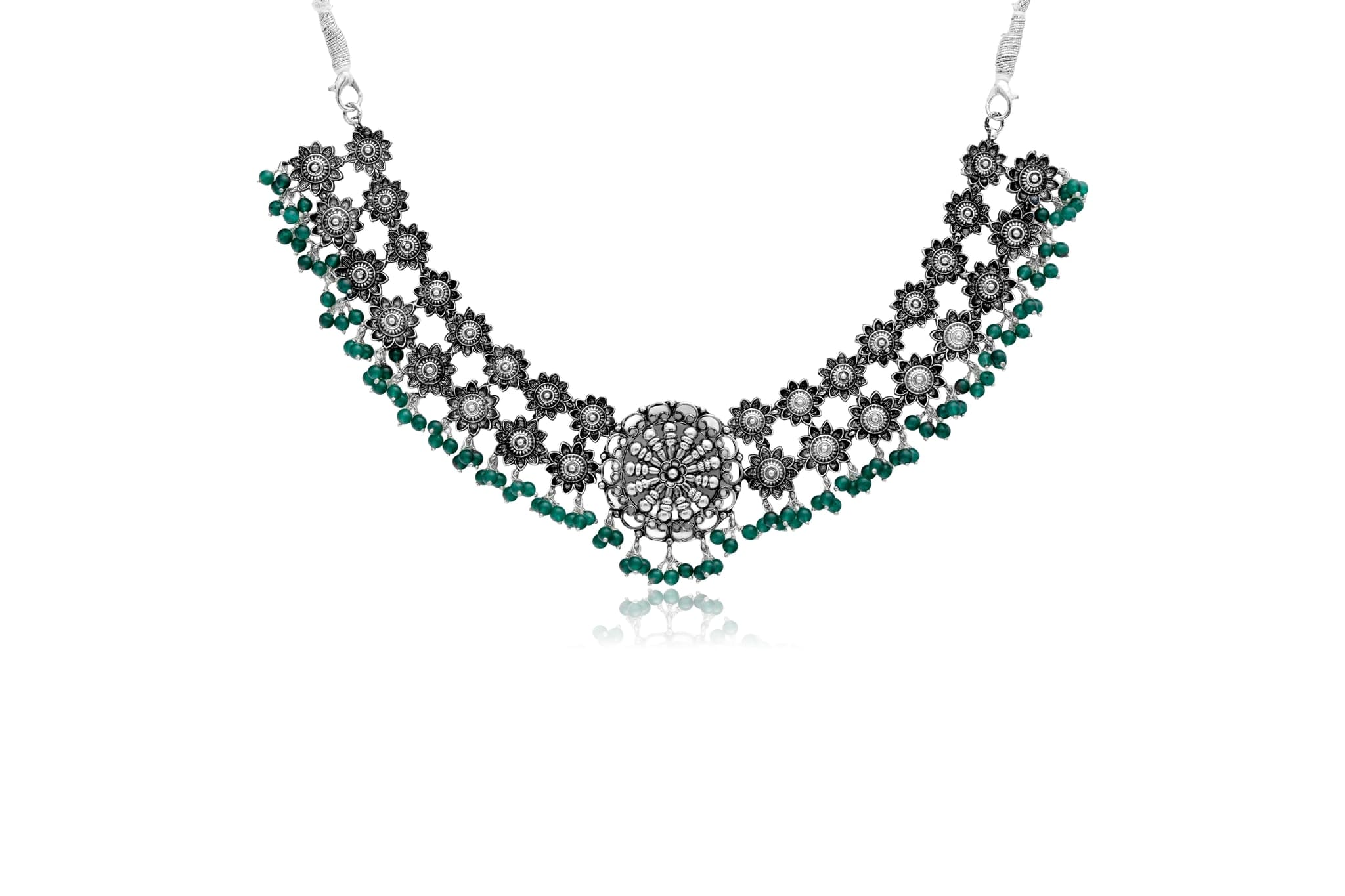 ETHNIC SILVER NECKLACE