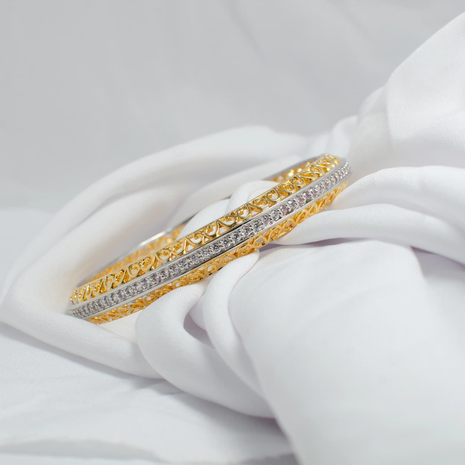Elegant Silver Bangle (Single Piece)