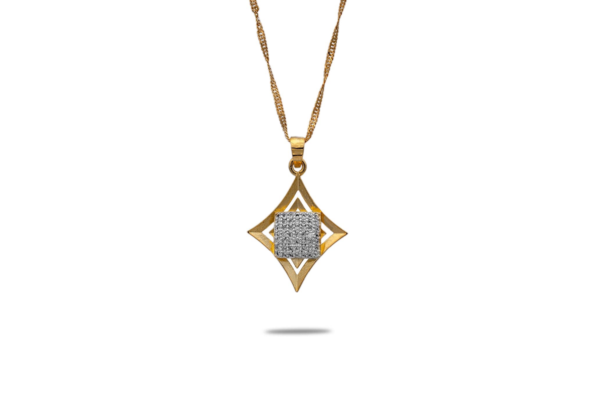 STUDDED RHOMBUS SILVER PENDANT SET