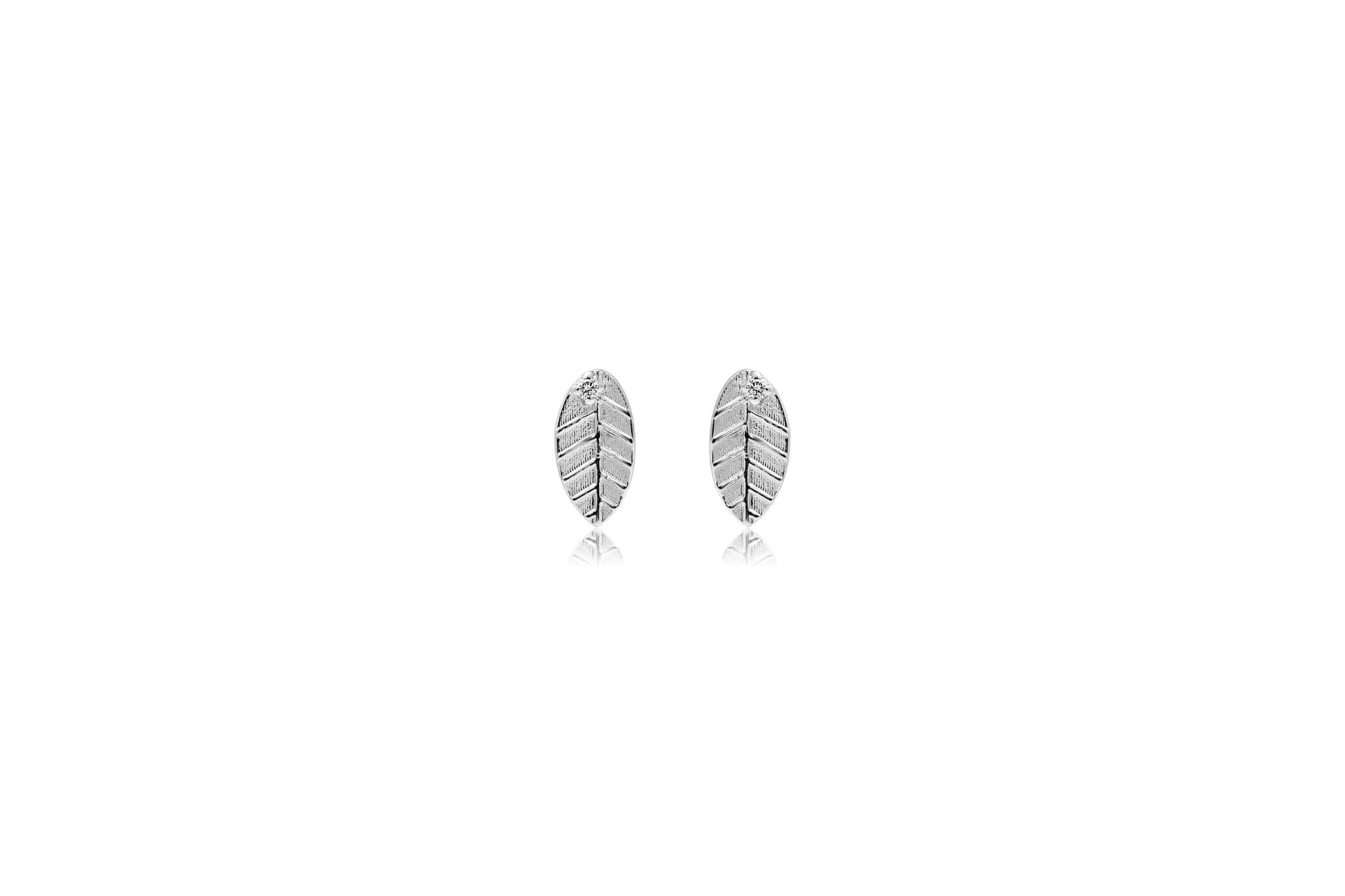 GLINTING SILVER LEAF PENDANT SET